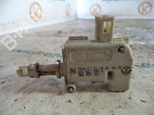 Used Central lock pump SEAT IBIZA II (6K1) 1.9 TDI (90 hp) 10271372