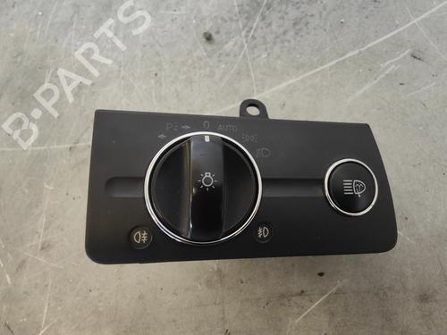 Used Headlight switch MERCEDES-BENZ E-CLASS (W211) E 270 CDI (211.016) (177 hp) 15769546