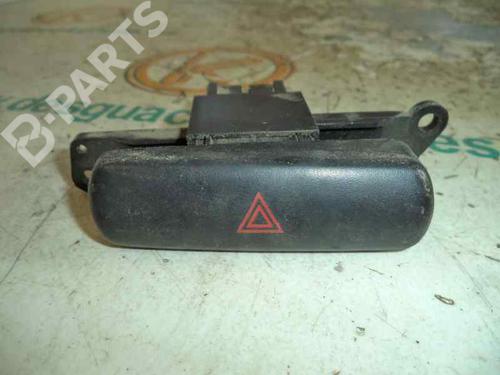 Used Steering column stalk MITSUBISHI CARISMA Saloon (DA_) 1.6 (DA1A) (99 hp) 3526965