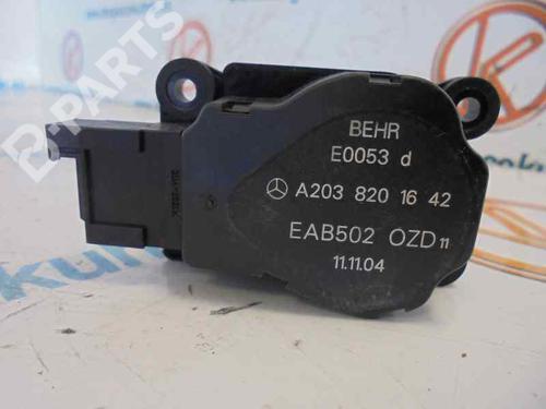Used Heater blower motor MERCEDES-BENZ E-CLASS T-Model (S211) E 320 T CDI (211.226) (204 hp) 4468202