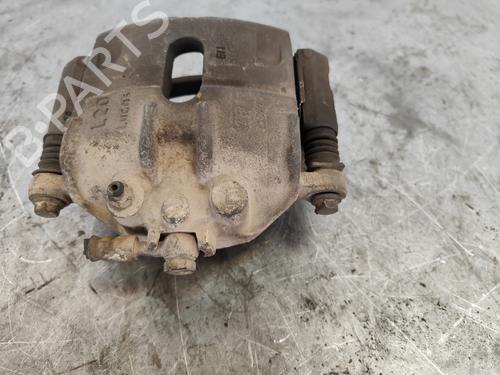 Used Left front brake caliper LAND ROVER FREELANDER I (L314) [1998-2006]  26390567