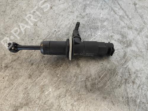 Used Clutch slave cylinder RENAULT KANGOO (KC0/1_) 1.5 dCi (84 hp) 26215079
