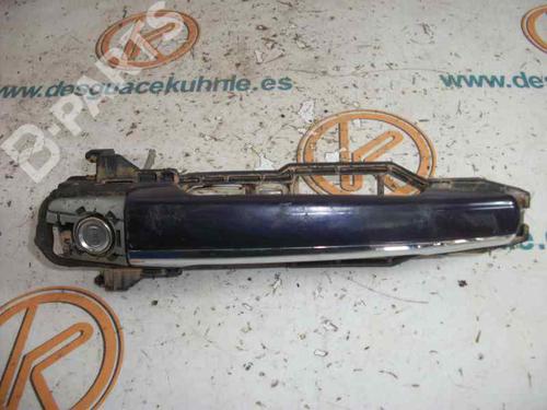 Front left exterior door handle MERCEDES-BENZ E-CLASS (W210) E 240 (210.061) (170 hp) 2493615