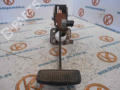 Pedal freno HYUNDAI SANTA FÉ I (SM) 2.7 V6 4x4 (173 hp) 8779653