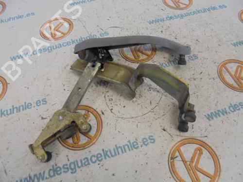 Used Hinge/Door check strap MERCEDES-BENZ VITO Van (W638) 112 CDI 2.2 (638.094) (122 hp) 14184965