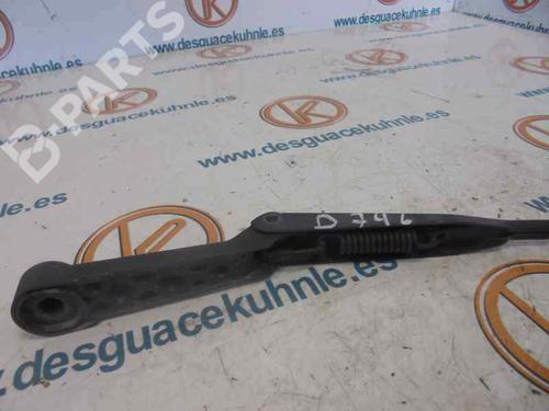 Used Front windshield wiper arm NISSAN MICRA II (K11) 1.0 i 16V (60 hp) 6630987