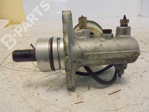 Brake master cylinder SUZUKI GRAND VITARA I (FT, HT) 2.5 V6 24V 4x4 (TD62, SQ625) | BP5326297M77 
