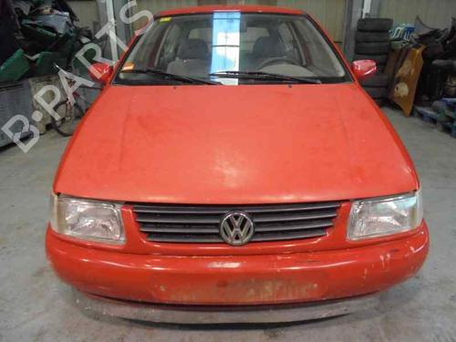 Left front indicator VW POLO III (6N1) 45 1.0 | BP2496230C32 