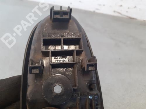 Høyre bak invendig håndtak HYUNDAI MATRIX (FC)  | BP8359761I16 