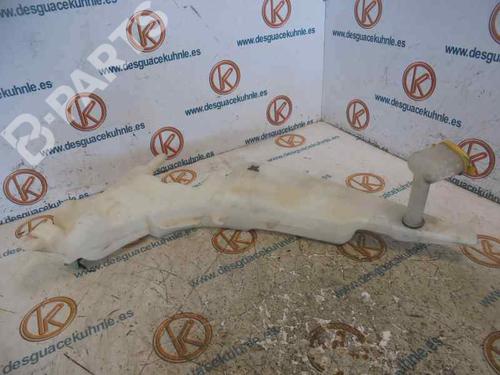 Used Windscreen washer tank FORD FOCUS I (DAW, DBW) 1.8 TDCi (100 hp) 7428685