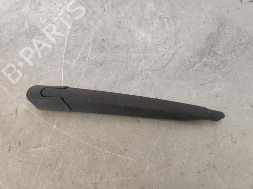 Used Rear windshield wiper arm OPEL ASTRA H (A04) [2004-2014]  13733827