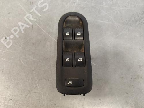 Used Left front window switch RENAULT SCÉNIC II (JM0/1_) [2003-2010]  13541491