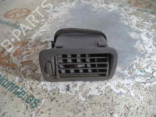 Air vent TOYOTA AVENSIS Saloon (_T25_) 1.6 VVT-i (ZZT250_) (110 hp) 12516619