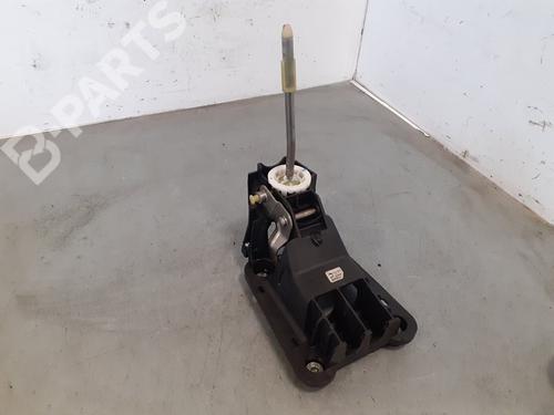 Used Gear lever PEUGEOT 208 I (CA_, CC_) [2012-2020]  9453414