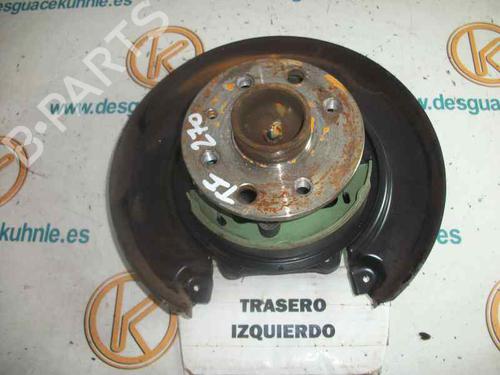Used Left rear steering knuckle OPEL VECTRA A (J89) [1988-1995]  2703924