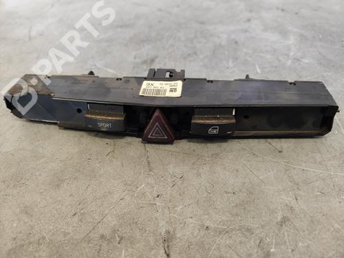 Pulsantiera OPEL ASTRA H GTC (A04) 1.9 CDTi (L08) (150 hp) 11057384