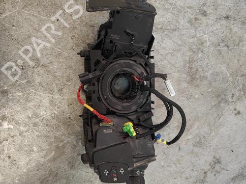 Used Steering wheel controls Steering wheel controls RENAULT KANGOO / GRAND KANGOO II (KW0/1_) 1.5 dCi 70 (KW0V, KW0A) (68 hp) 33698435 33698435