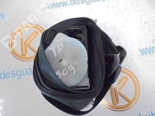 Pas bezpieczeństwa tylny prawy MITSUBISHI PAJERO III (V7_W, V6_W) 3.2 Di-D (V68W) BP6631619I28