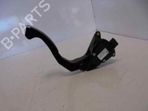 Pedal DACIA SANDERO II TCe 90 (B8M1, B8MA) (90 hp) 5153628