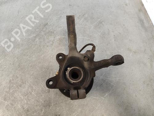 Used Right front steering knuckle RENAULT CLIO II (BB_, CB_) [1998-2016]  12515511