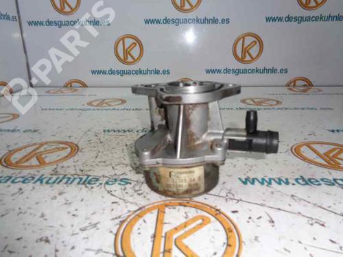 Used Vacuum pump RENAULT KANGOO (KC0/1_) [1997-2025]  2445700