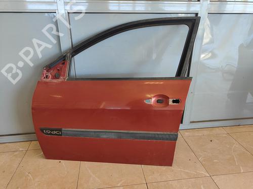 Used Left front door RENAULT MEGANE II Saloon (LM0/1_) [2003-2025]  16184522