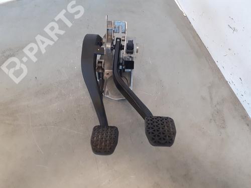 Bremsepedal BMW 3 (E90) 320 d (177 hp) 67871110SL0 | 67871110SL0 | 42322403 | 35316761310 |