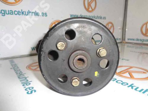 Used Steering pump RENAULT MEGANE I (BA0/1_) [1995-2004]  2458386