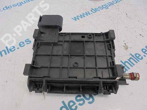 Fuse box VW GOLF IV (1J1) 1.6 16V | BP2472603E1 