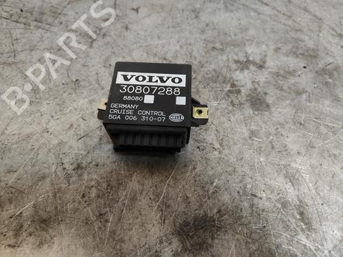 Used Electronic module VOLVO V40 Estate (645) 2.0 (136 hp) 26288108