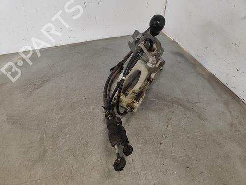 Gear lever TOYOTA CELICA Coupe (_T23_) 1.8 16V VT-i (ZZT230_, ZZT230) CON VARILLAJE |
