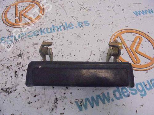 Used Front left exterior door handle HYUNDAI GALLOPER II (JK-01) [1997-2003]  12558150