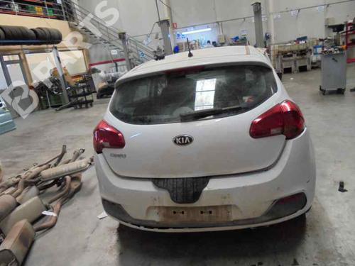 Left front door panel KIA CEE'D (JD) 1.4 CVVT | BP4243644C58  - Image 13