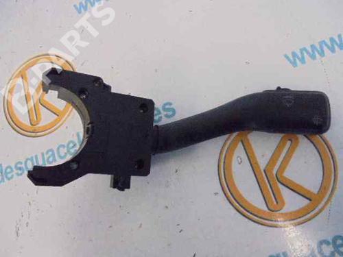 Used Steering column stalk VW PASSAT B5 (3B2) 1.9 TDI (110 hp) 2848404