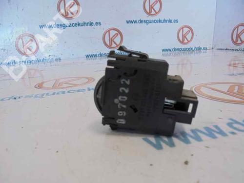 Headlight switch IVECO DAILY III Van 29 L 12 V (ALKA41A2, ALLA52A2, ALKA42A2) | BP2493735I24 