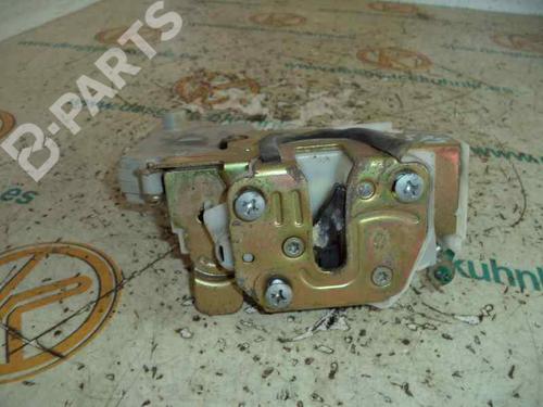 Used Front right lock NISSAN PRIMERA (P11) 2.0 TD (90 hp) 2467124