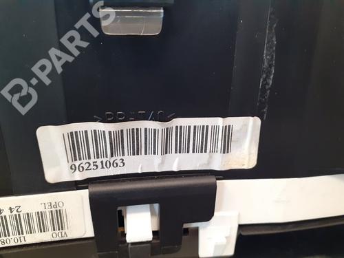 Instrument cluster OPEL ZAFIRA A MPV (T98) 2.0 DTI 16V (F75) | BP7304163C47 