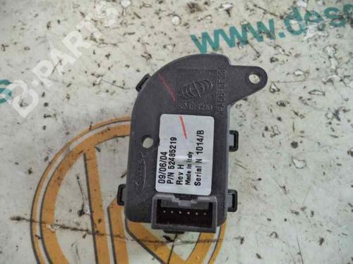 Heater blower motor RENAULT ESPACE IV (JK0/1_) 2.2 dCi (JK0H) (150 hp) 2456389