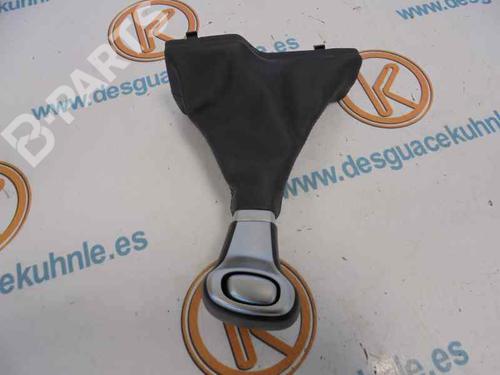 Used Shift knob KIA SPORTAGE IV (QL, QLE) 1.7 CRDi (141 hp) 11393456