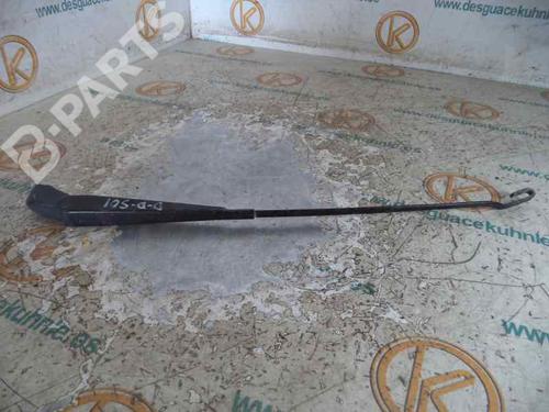Used Front windshield wiper arm RENAULT CLIO II (BB_, CB_) 1.9 D (B/CB0E, BB0J) (64 hp) 6630484