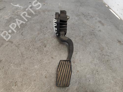Pedal Pedal FIAT 500L (351_, 352_) [2012-2026] 33694721 33694721