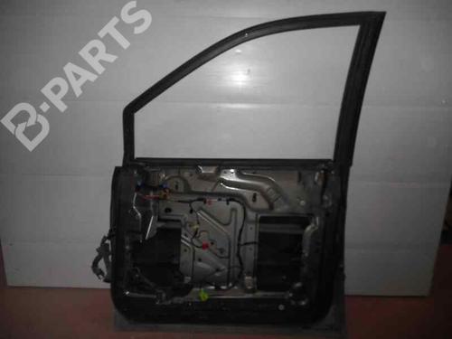 Right front door CHRYSLER VOYAGER / GRAND VOYAGER III (GS_, NS_) 2.4 i | BP2477054C3