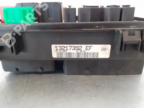 Fuse box OPEL CORSA D (S07) 1.4 (L08, L68) | BP7090805E1 