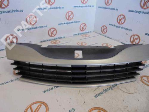 Used Grille RENAULT LAGUNA II (BG0/1_) 1.8 16V (BG06, BG0J, BG0M) (116 hp) 2493277