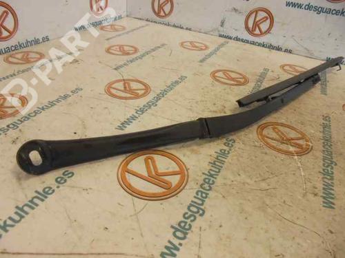 Front windshield wiper arm BMW 5 (E39) 530 d | BP6631061C143 