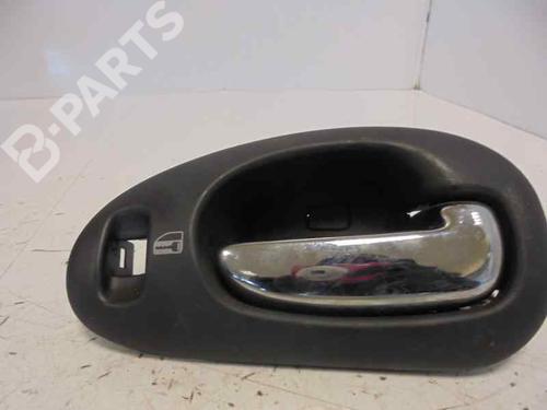 Poignée intérieure arrière droite CHRYSLER SEBRING (JR) 2.7 V6 24V (203 hp) 5330964