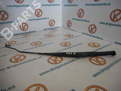 Used Front windshield wiper arm OPEL VECTRA C (Z02) [2002-2009]  6630898