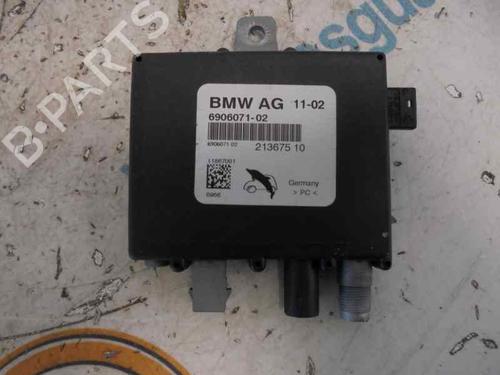 Used Antenna/Base BMW 3 Touring (E46) 318 i (143 hp) 14185191