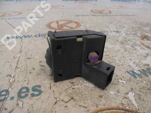 Headlight switch RENAULT ESPACE III (JE0_) 2.0 (JE0A) | BP2492537I24 