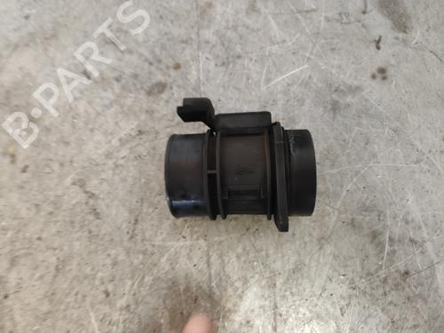 Used Mass air flow sensor RENAULT MEGANE I (BA0/1_) [1995-2004]  30336785